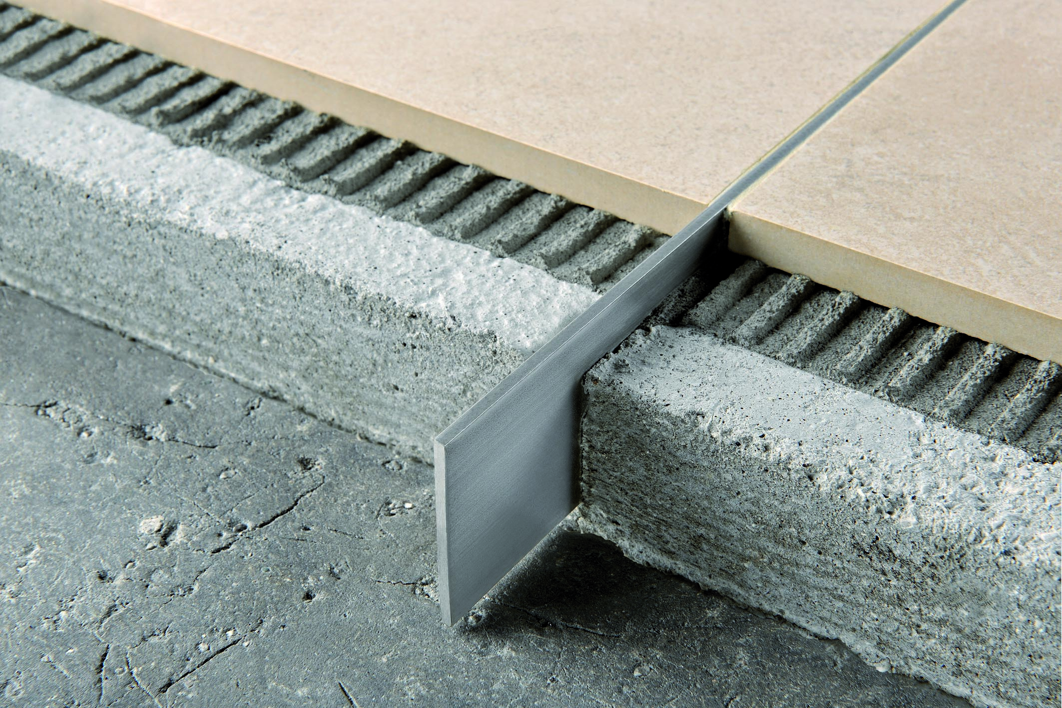 Insertie-inalta-din-inox-natural-GPLAC Profil de trecere sub forma de "i" Progress GPLAC 2052 - imagine 1